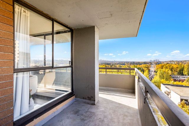 3737-bartlett-court-sullivan-heights-burnaby-north-28 at 1605 - 3737 Bartlett Court, Sullivan Heights, Burnaby North