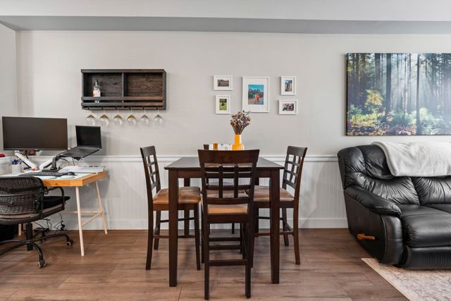 2353-marpole-avenue-central-pt-coquitlam-port-coquitlam-09 at 215 - 2353 Marpole Avenue, Central Pt Coquitlam, Port Coquitlam