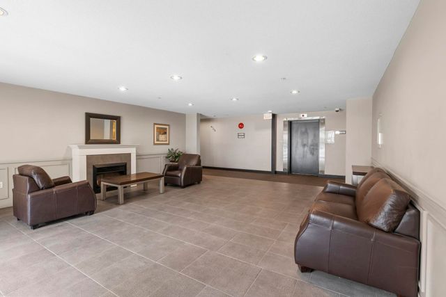 2353-marpole-avenue-central-pt-coquitlam-port-coquitlam-25 at 215 - 2353 Marpole Avenue, Central Pt Coquitlam, Port Coquitlam