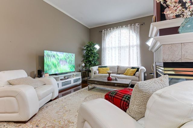 1185-pacific-street-north-coquitlam-coquitlam-04 at 407 - 1185 Pacific Street, North Coquitlam, Coquitlam