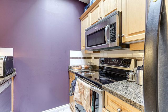 1185-pacific-street-north-coquitlam-coquitlam-13 at 407 - 1185 Pacific Street, North Coquitlam, Coquitlam