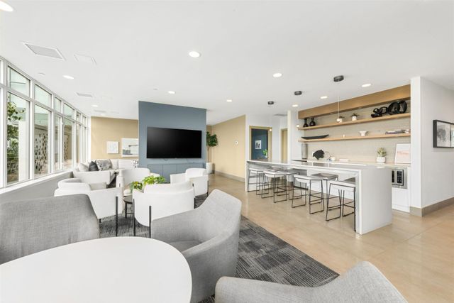 258-nelsons-court-sapperton-new-westminster-28 at 610 - 258 Nelson's Court, Sapperton, New Westminster