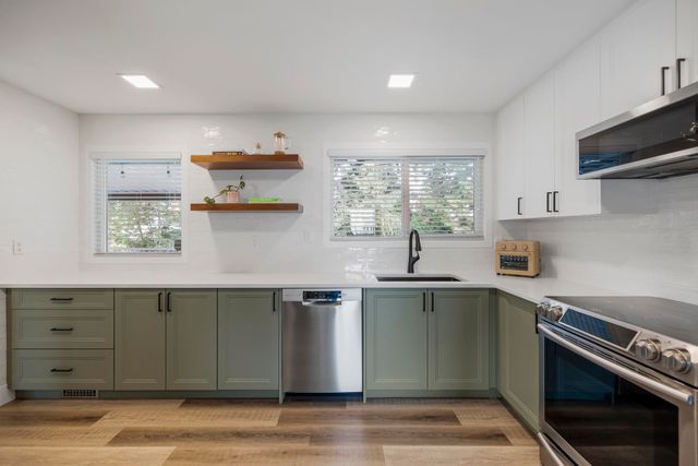 19309-117b-avenue-south-meadows-pitt-meadows-06 at 19309 117b Avenue, South Meadows, Pitt Meadows