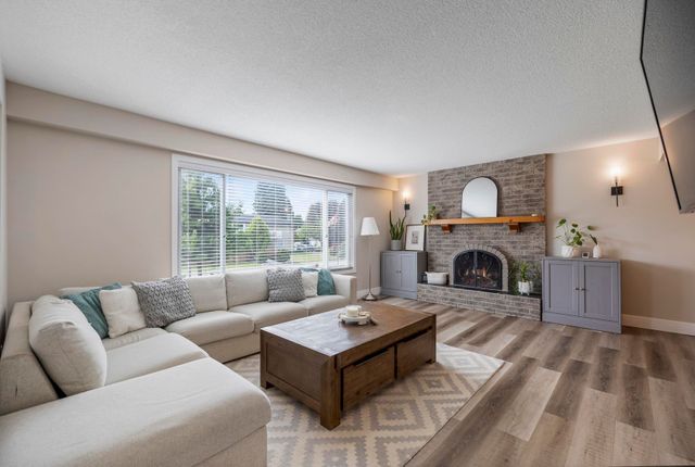 19309-117b-avenue-south-meadows-pitt-meadows-12 at 19309 117b Avenue, South Meadows, Pitt Meadows