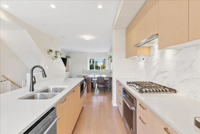 19451-sutton-avenue-south-meadows-pitt-meadows-04 at 198 - 19451 Sutton Avenue, South Meadows, Pitt Meadows