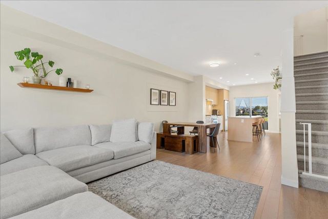 19451-sutton-avenue-south-meadows-pitt-meadows-12 at 198 - 19451 Sutton Avenue, South Meadows, Pitt Meadows