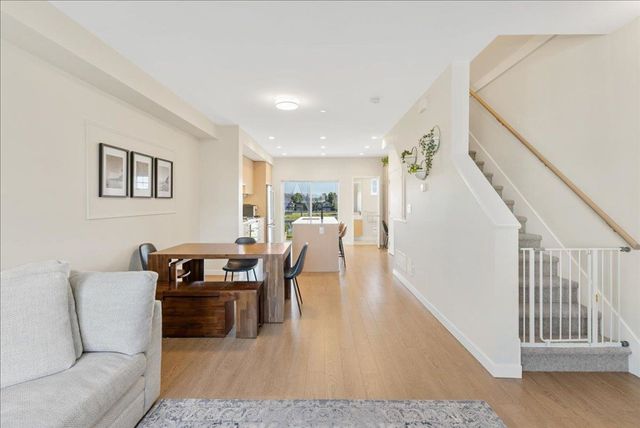 19451-sutton-avenue-south-meadows-pitt-meadows-13 at 198 - 19451 Sutton Avenue, South Meadows, Pitt Meadows