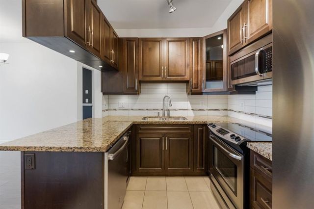 12525-190a-street-mid-meadows-pitt-meadows-03 at 209 - 12525 190a Street, Mid Meadows, Pitt Meadows