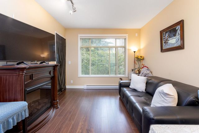 12525-190a-street-mid-meadows-pitt-meadows-05 at 209 - 12525 190a Street, Mid Meadows, Pitt Meadows