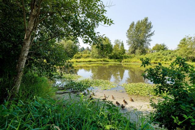 12525-190a-street-mid-meadows-pitt-meadows-18 at 209 - 12525 190a Street, Mid Meadows, Pitt Meadows