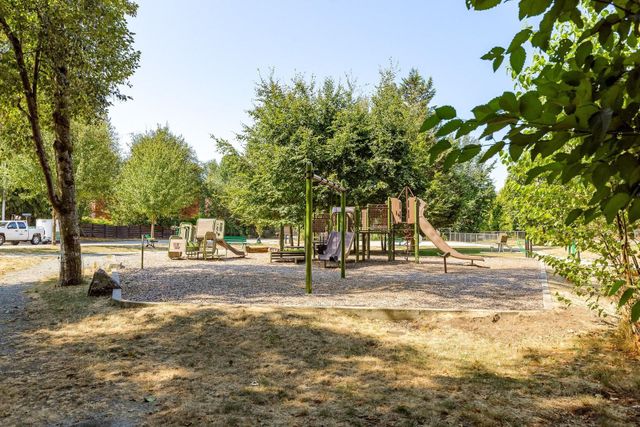 12525-190a-street-mid-meadows-pitt-meadows-22 at 209 - 12525 190a Street, Mid Meadows, Pitt Meadows