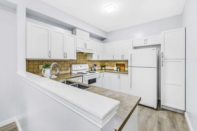 11860-river-road-royal-heights-north-surrey-16 at 12 - 11860 River Road, Royal Heights, North Surrey