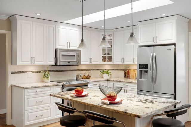 1841-harbour-street-citadel-pq-port-coquitlam-13 at 1841 Harbour Street, Citadel PQ, Port Coquitlam