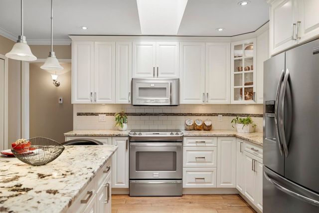 1841-harbour-street-citadel-pq-port-coquitlam-14 at 1841 Harbour Street, Citadel PQ, Port Coquitlam