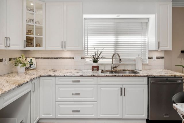 1841-harbour-street-citadel-pq-port-coquitlam-15 at 1841 Harbour Street, Citadel PQ, Port Coquitlam