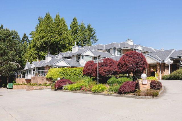 13959-16-avenue-crescent-bch-ocean-pk-south-surrey-white-rock-02 at 109 - 13959 16 Avenue, Crescent Bch Ocean Pk., South Surrey White Rock