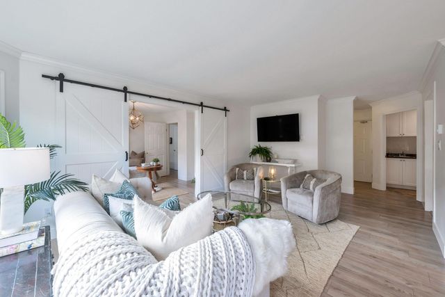 13959-16-avenue-crescent-bch-ocean-pk-south-surrey-white-rock-03 at 109 - 13959 16 Avenue, Crescent Bch Ocean Pk., South Surrey White Rock