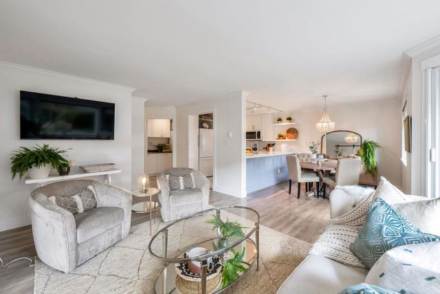 13959-16-avenue-crescent-bch-ocean-pk-south-surrey-white-rock-05 at 109 - 13959 16 Avenue, Crescent Bch Ocean Pk., South Surrey White Rock