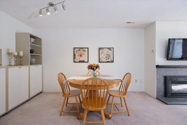 230-w-15th-street-central-lonsdale-north-vancouver-06 at 5 - 230 W 15th Street, Central Lonsdale, North Vancouver