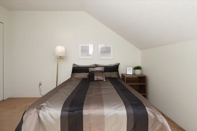 230-w-15th-street-central-lonsdale-north-vancouver-19 at 5 - 230 W 15th Street, Central Lonsdale, North Vancouver