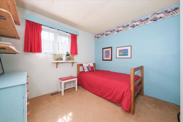 230-w-15th-street-central-lonsdale-north-vancouver-20 at 5 - 230 W 15th Street, Central Lonsdale, North Vancouver