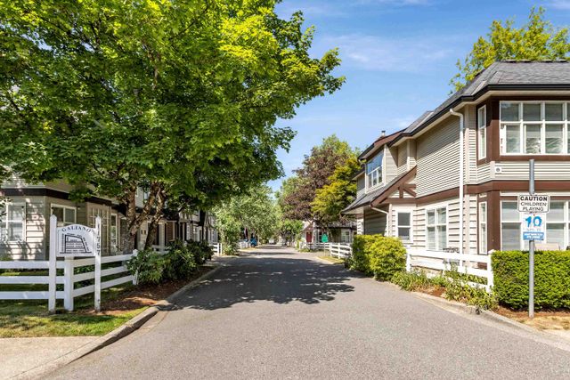 11757-236-street-cottonwood-mr-maple-ridge-30 at 48 - 11757 236 Street, Cottonwood MR, Maple Ridge