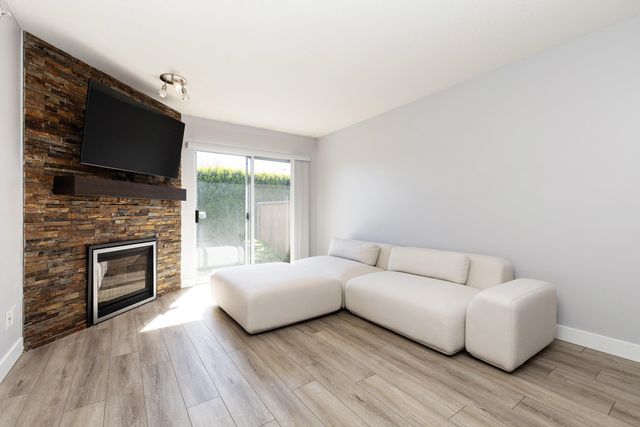 19270-119-avenue-central-meadows-pitt-meadows-02 at 9 - 19270 119 Avenue, Central Meadows, Pitt Meadows