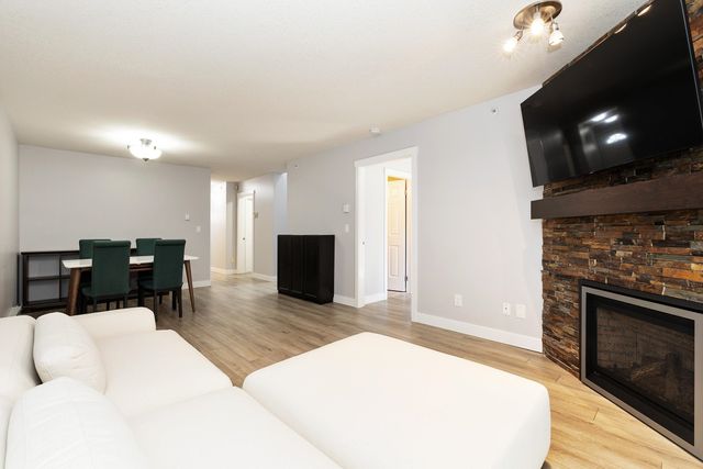 19270-119-avenue-central-meadows-pitt-meadows-04 at 9 - 19270 119 Avenue, Central Meadows, Pitt Meadows