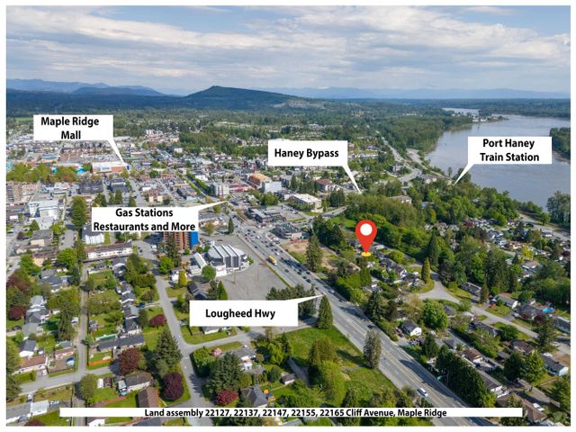 22165-cliff-avenue-west-central-maple-ridge-03 at 22165 Cliff Avenue, West Central, Maple Ridge