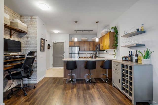 11950-harris-road-central-meadows-pitt-meadows-08 at 404 - 11950 Harris Road, Central Meadows, Pitt Meadows