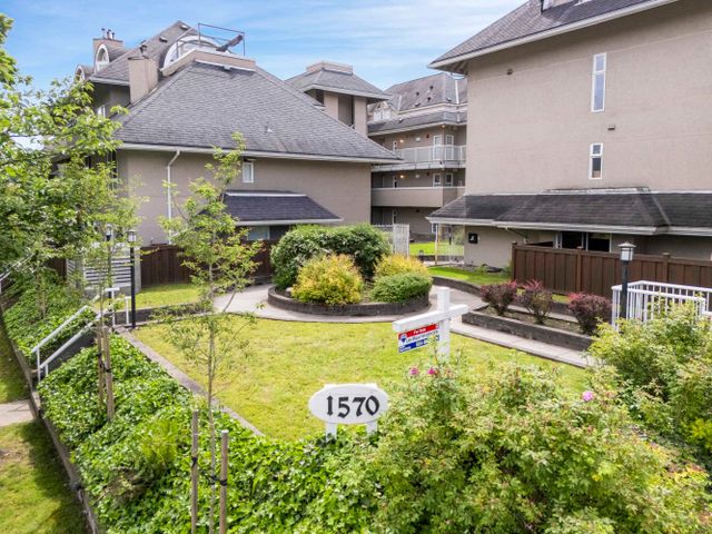 1570-prairie-avenue-glenwood-pq-port-coquitlam-36 at 404 - 1570 Prairie Avenue, Glenwood PQ, Port Coquitlam