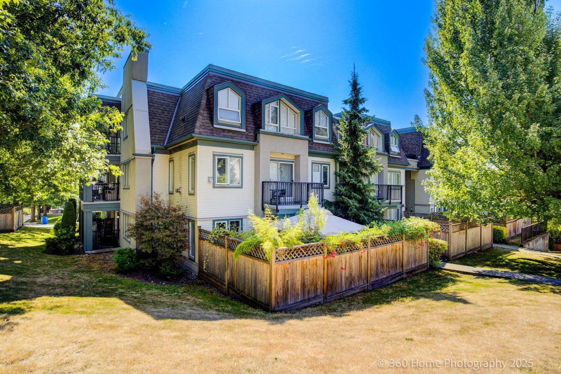 109 - 219 Begin Street, Maillardville, Coquitlam photo number 1