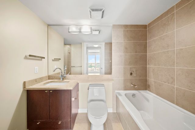 2978-glen-drive-north-coquitlam-coquitlam-17 at 3006 - 2978 Glen Drive, North Coquitlam, Coquitlam