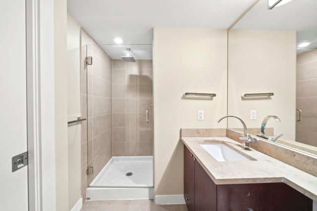 2978-glen-drive-north-coquitlam-coquitlam-24 at 3006 - 2978 Glen Drive, North Coquitlam, Coquitlam