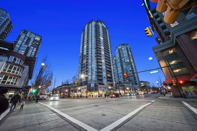 2978-glen-drive-north-coquitlam-coquitlam-38 at 3006 - 2978 Glen Drive, North Coquitlam, Coquitlam