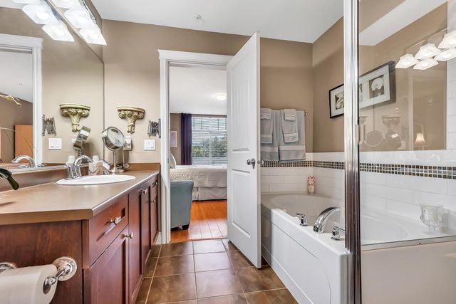 12268-224-street-east-central-maple-ridge-29 at 301 - 12268 224 Street, East Central, Maple Ridge