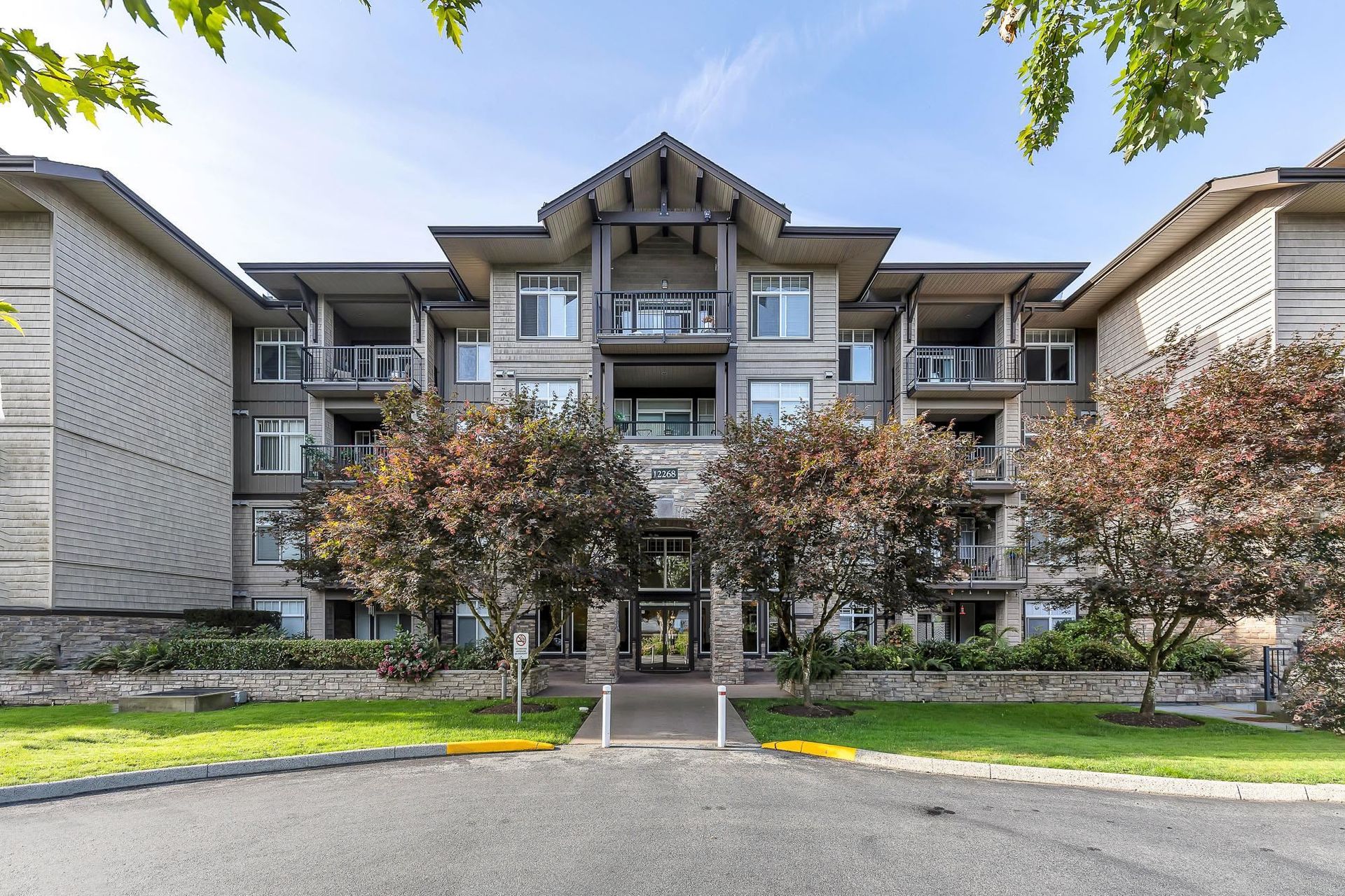 301 - 12268 224 Street, East Central, Maple Ridge photo number 1