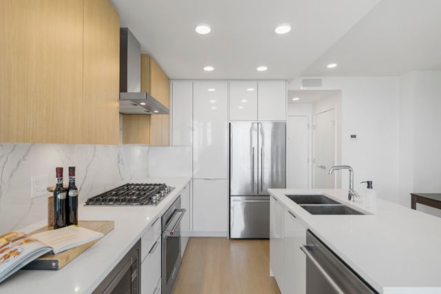 7683-park-crescent-edmonds-be-burnaby-east-13 at 2602 - 7683 Park Crescent, Edmonds BE, Burnaby East