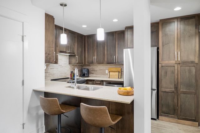 2465-wilson-avenue-central-pt-coquitlam-port-coquitlam-12 at 605 - 2465 Wilson Avenue, Central Pt Coquitlam, Port Coquitlam