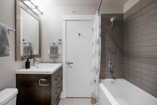 2465-wilson-avenue-central-pt-coquitlam-port-coquitlam-32 at 605 - 2465 Wilson Avenue, Central Pt Coquitlam, Port Coquitlam