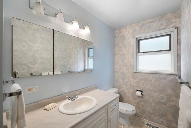 1441-delia-drive-mary-hill-port-coquitlam-21 at 1441 Delia Drive, Mary Hill, Port Coquitlam 1441-delia-drive-mary-hill-port-coquitlam-21 at 1441 Delia Drive, Mary Hill, Port Coquitlam