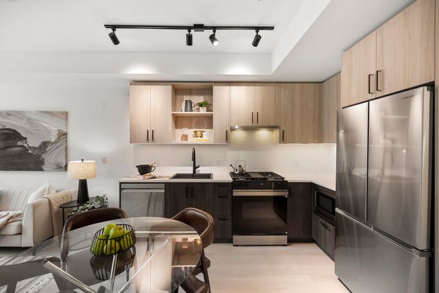 2002-st-george-street-port-moody-centre-port-moody-12 at 410 - 2002 St. George Street, Port Moody Centre, Port Moody