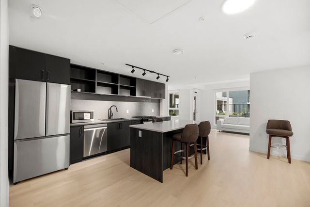 2002-st-george-street-port-moody-centre-port-moody-28 at 410 - 2002 St. George Street, Port Moody Centre, Port Moody