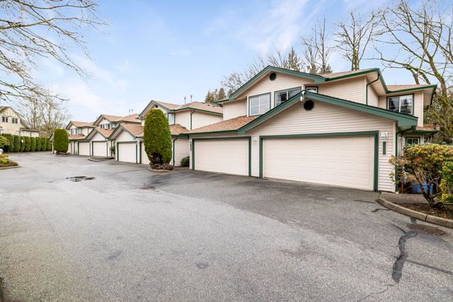 10250-155a-street-guildford-north-surrey-02 at 109 - 10250 155a Street, Guildford, North Surrey