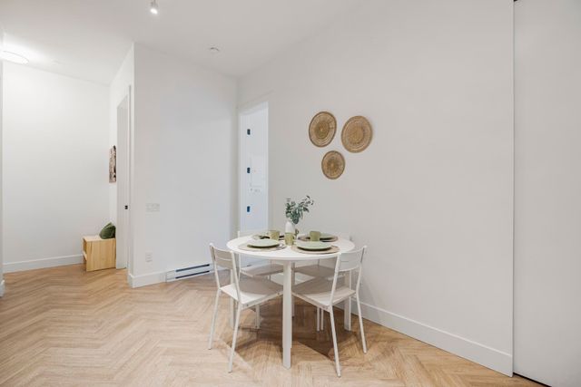 13929-105-boulevard-whalley-north-surrey-14 at 306 - 13929 105 Boulevard, Whalley, North Surrey