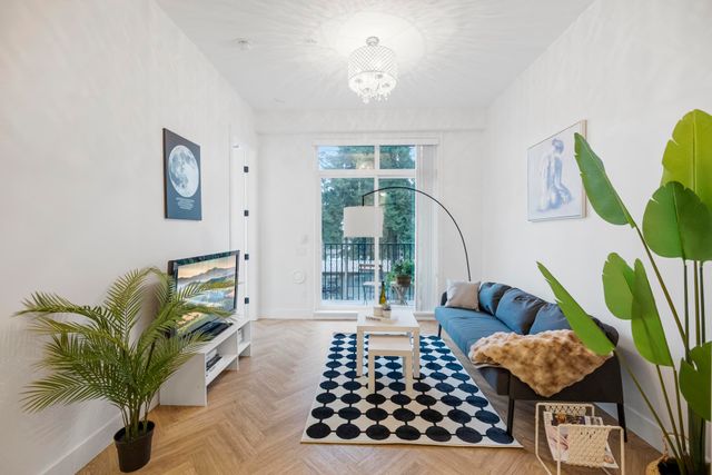 13929-105-boulevard-whalley-north-surrey-18 at 306 - 13929 105 Boulevard, Whalley, North Surrey