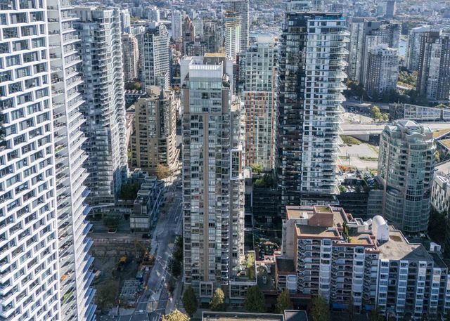 1308-hornby-street-downtown-vw-vancouver-west-17 at 2207 - 1308 Hornby Street, Downtown VW, Vancouver West