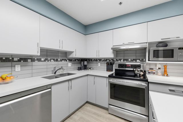 1148-westwood-street-north-coquitlam-coquitlam-09 at 301 - 1148 Westwood Street, North Coquitlam, Coquitlam