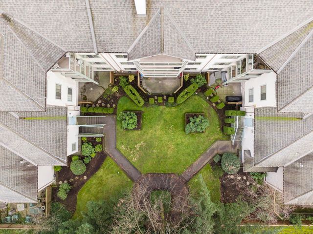 1148-westwood-street-north-coquitlam-coquitlam-32 at 301 - 1148 Westwood Street, North Coquitlam, Coquitlam