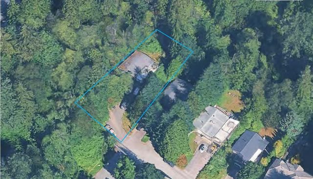 1912-clarke-street-college-park-pm-port-moody-07 at 1912 Clarke Street, College Park PM, Port Moody